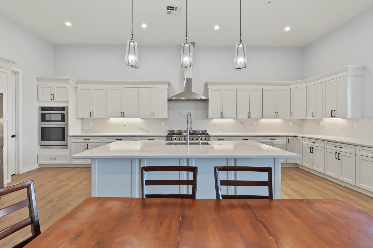 3709 Blue Gum Ave, Modesto, CA 95358