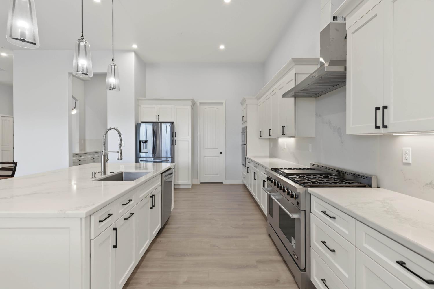 3709 Blue Gum Ave, Modesto, CA 95358
