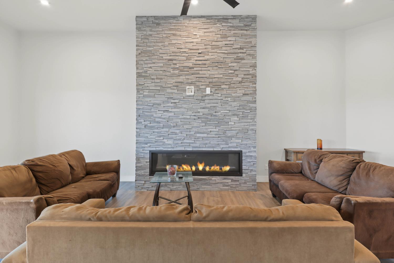 3709 Blue Gum Ave, Modesto, CA 95358