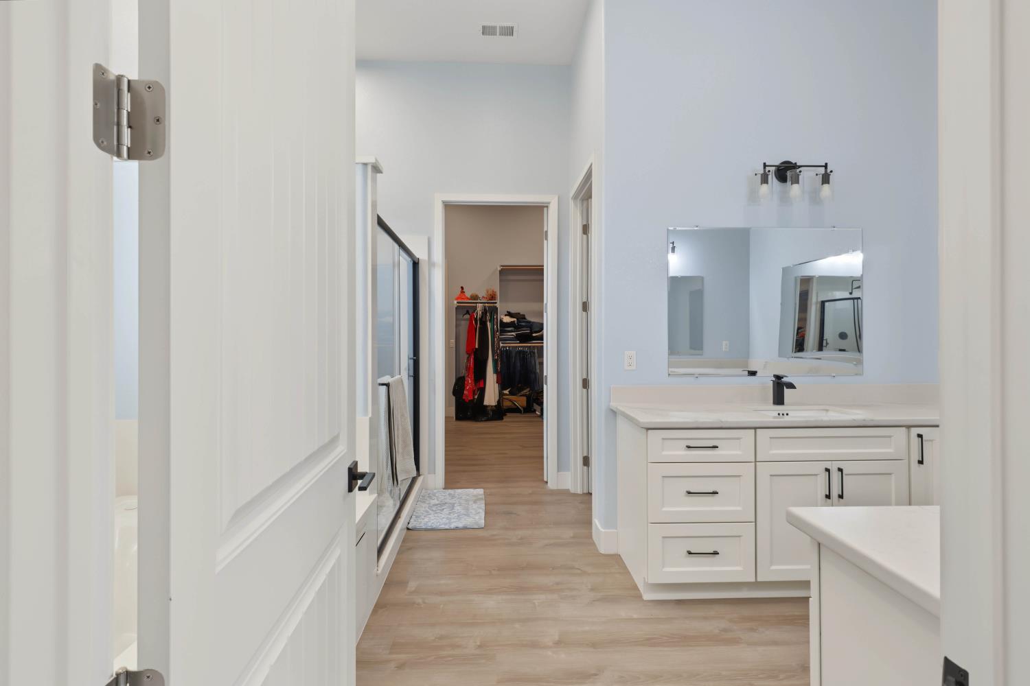 3709 Blue Gum Ave, Modesto, CA 95358