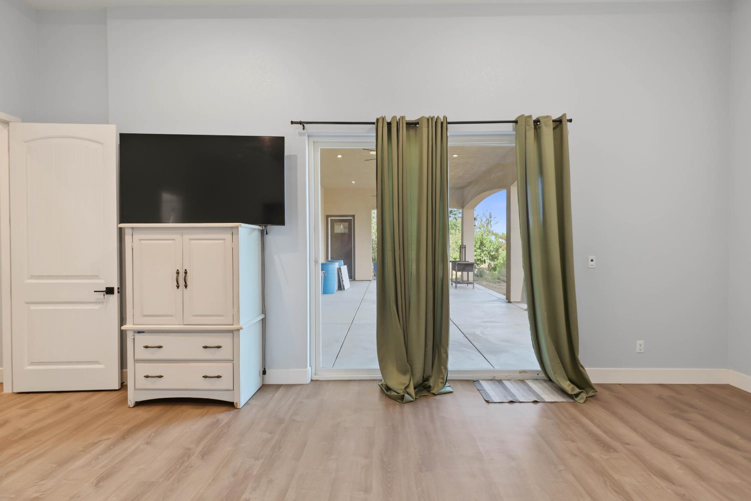 3709 Blue Gum Ave, Modesto, CA 95358