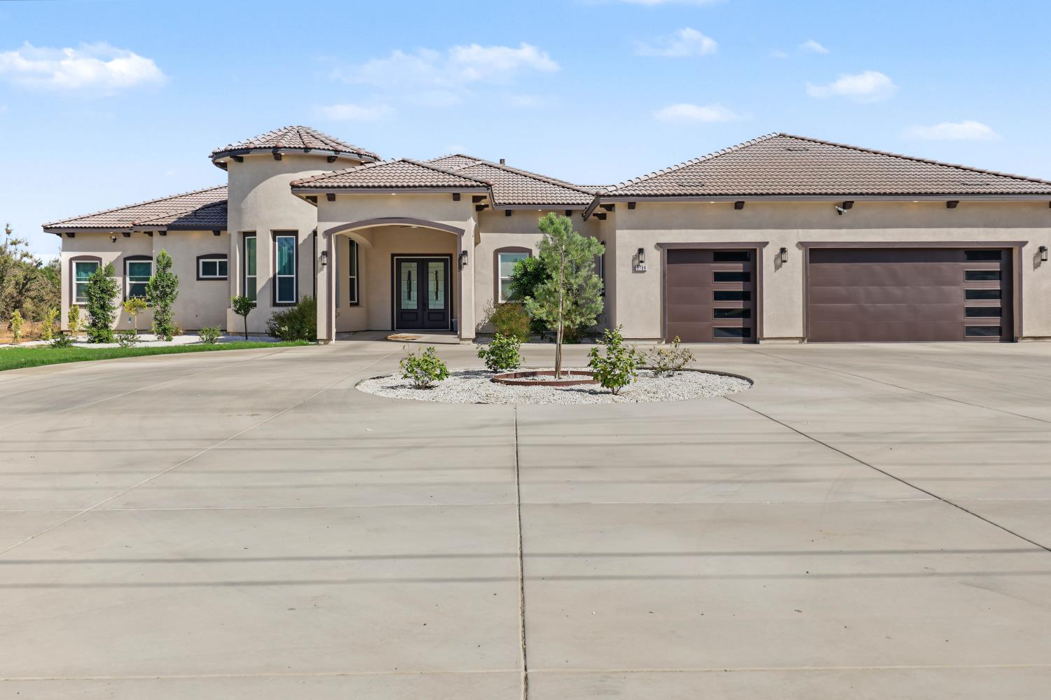 3709 Blue Gum Ave, Modesto, CA 95358