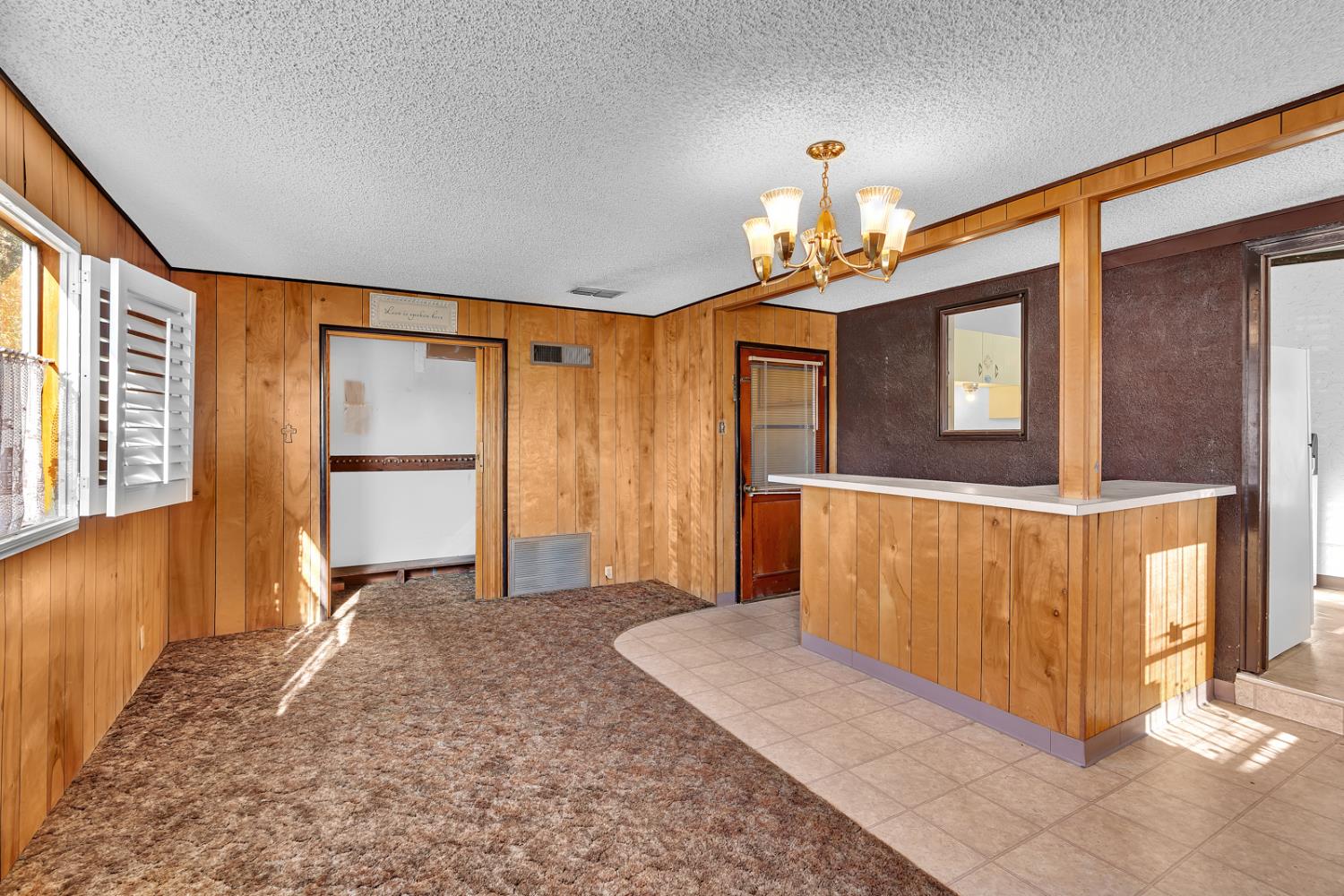841 Pennsylvania Ave, Los Banos, CA 93635
