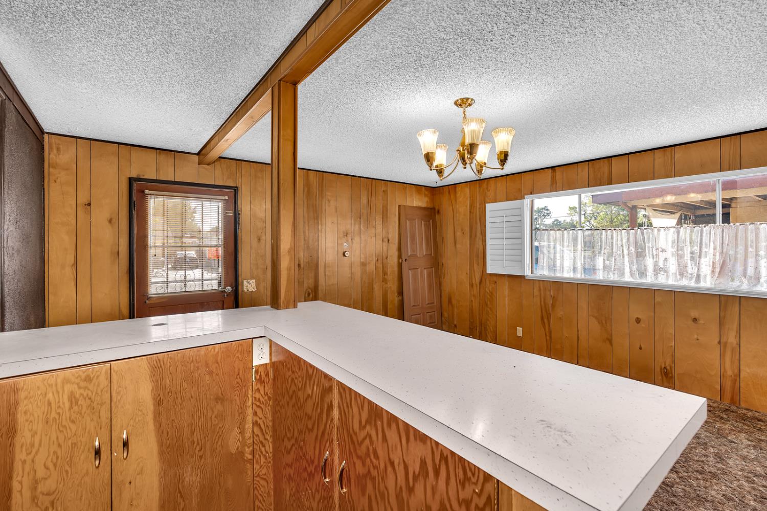 841 Pennsylvania Ave, Los Banos, CA 93635