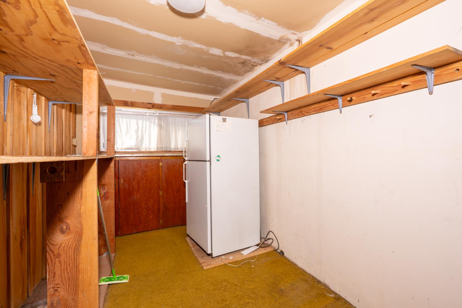 841 Pennsylvania Ave, Los Banos, CA 93635