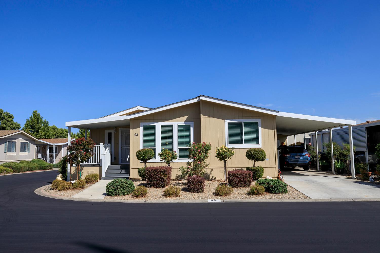 1500 Held Dr #93, Modesto, CA 95355