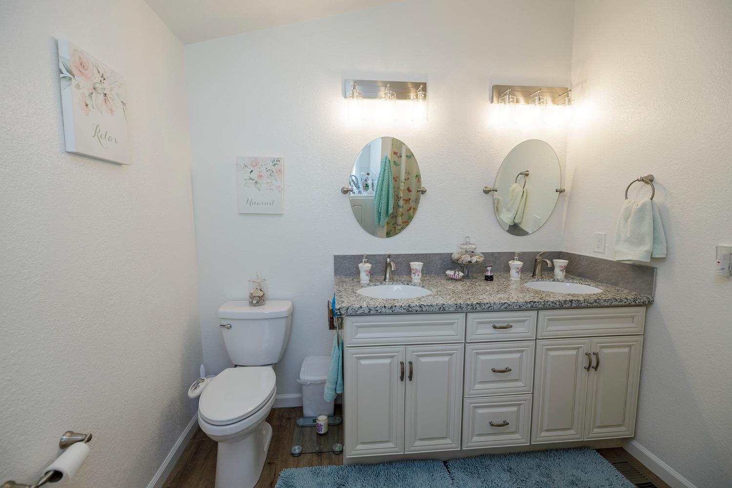 1500 Held Dr #93, Modesto, CA 95355