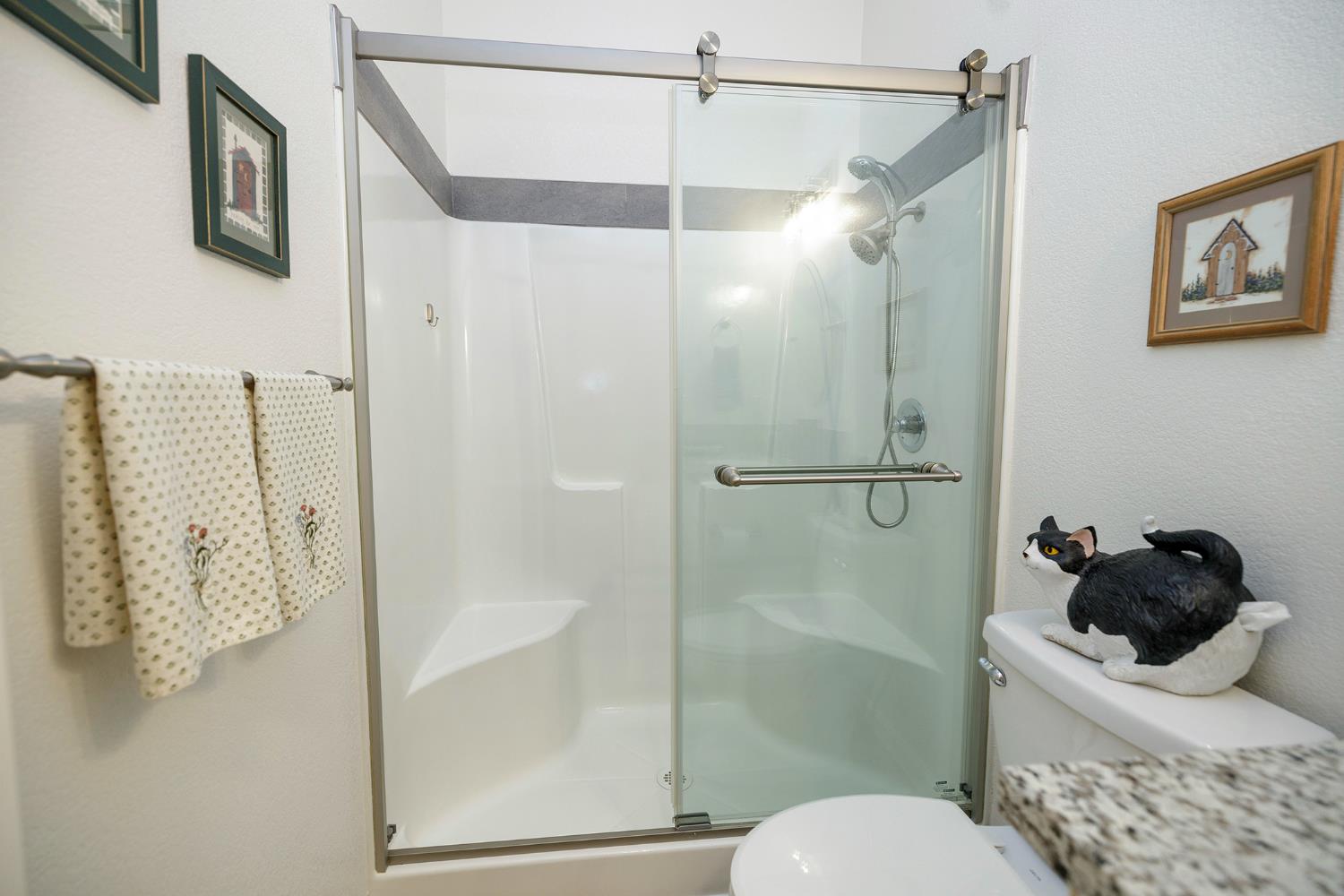 1500 Held Dr #93, Modesto, CA 95355