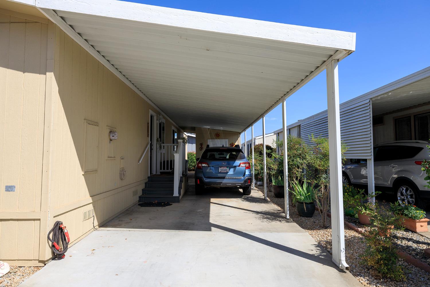 1500 Held Dr #93, Modesto, CA 95355