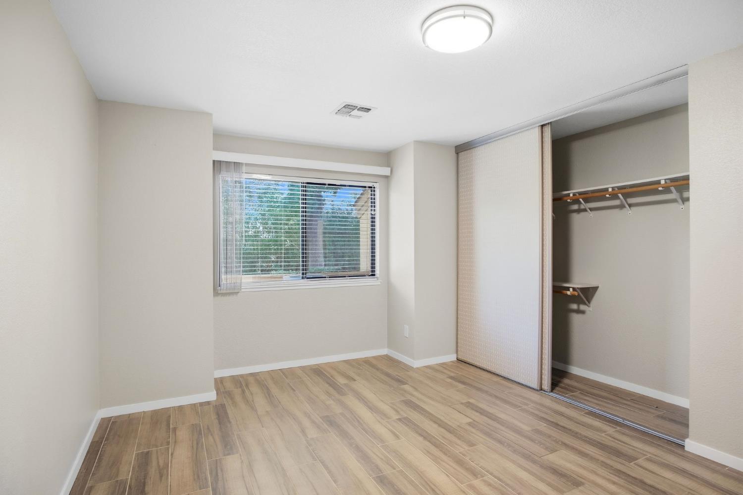 3424 Vintage Dr #153, Modesto, CA 95356