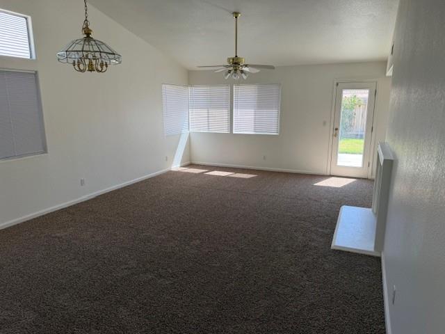 1877 Riverside Way, Los Banos, CA 93635