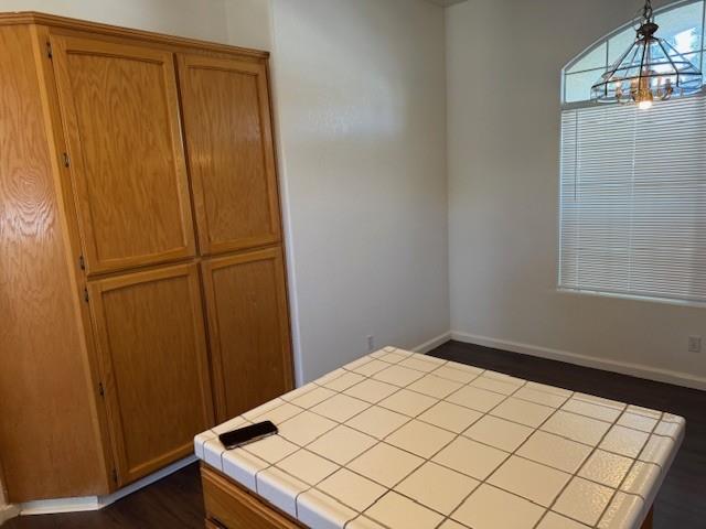 1877 Riverside Way, Los Banos, CA 93635