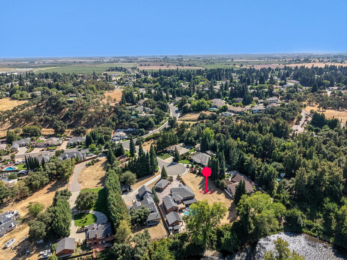 10019 River Ranch Ct, Oakdale, CA 95361