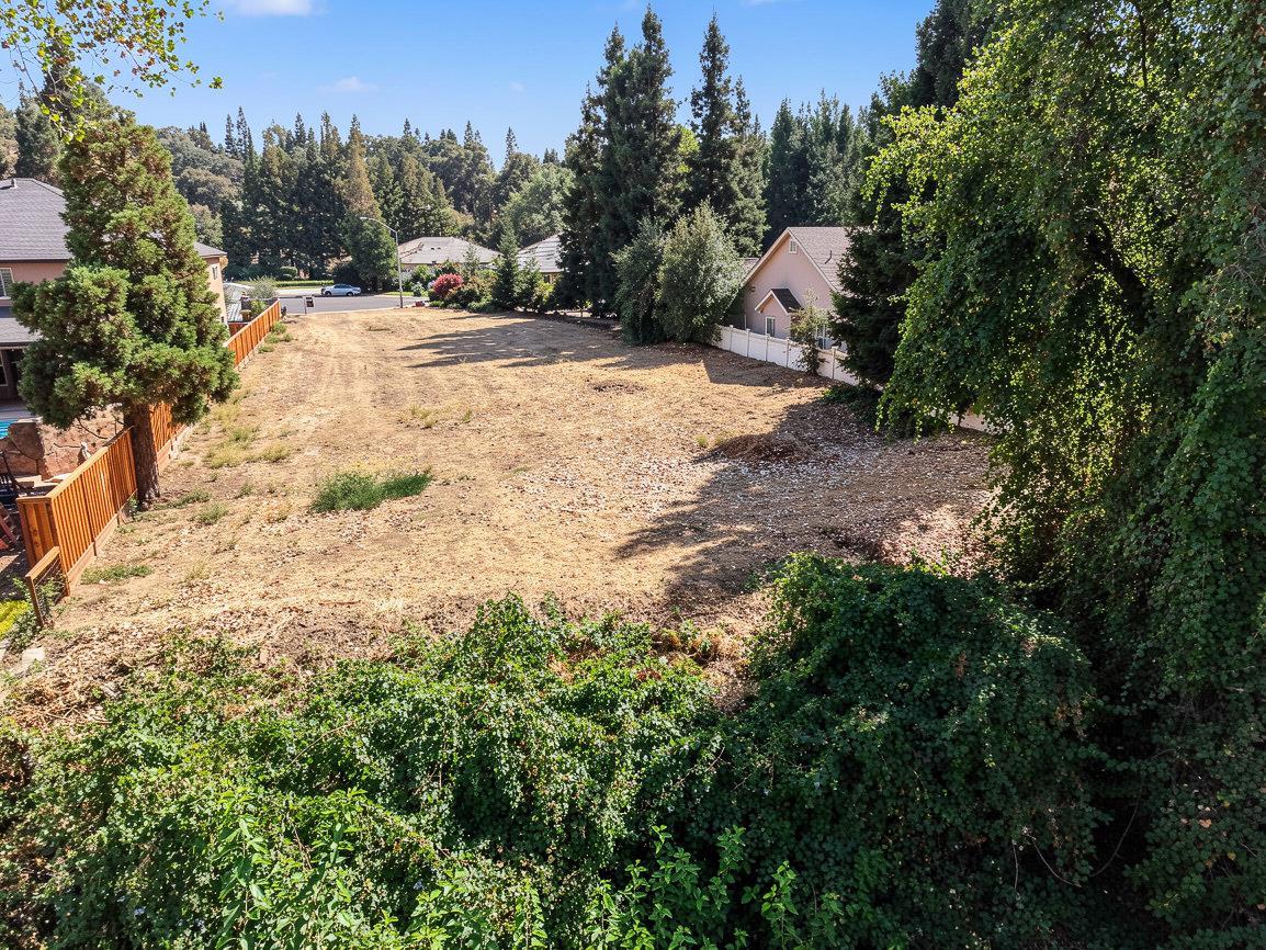 10019 River Ranch Ct, Oakdale, CA 95361