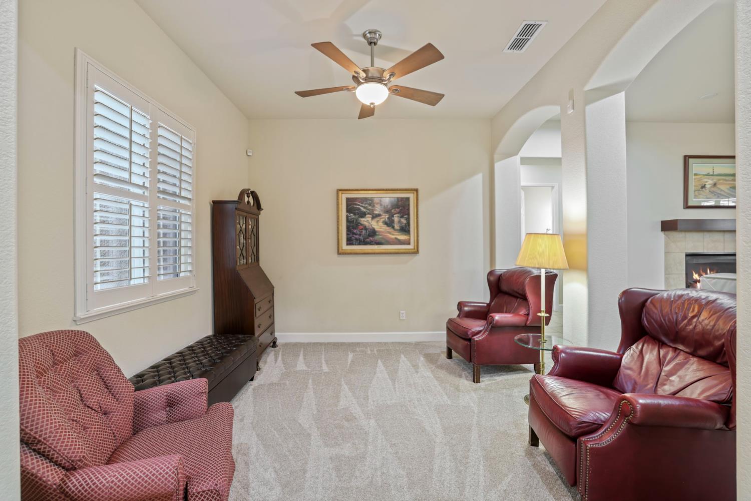 1007 Hickory Hollow St, Manteca, CA 95336