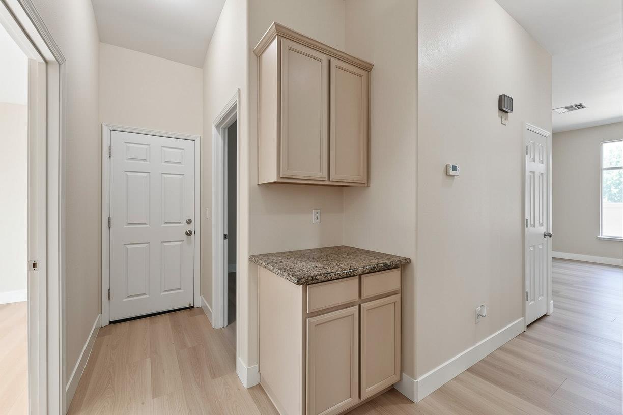 5456 Homewood Way, Riverbank, CA 95367