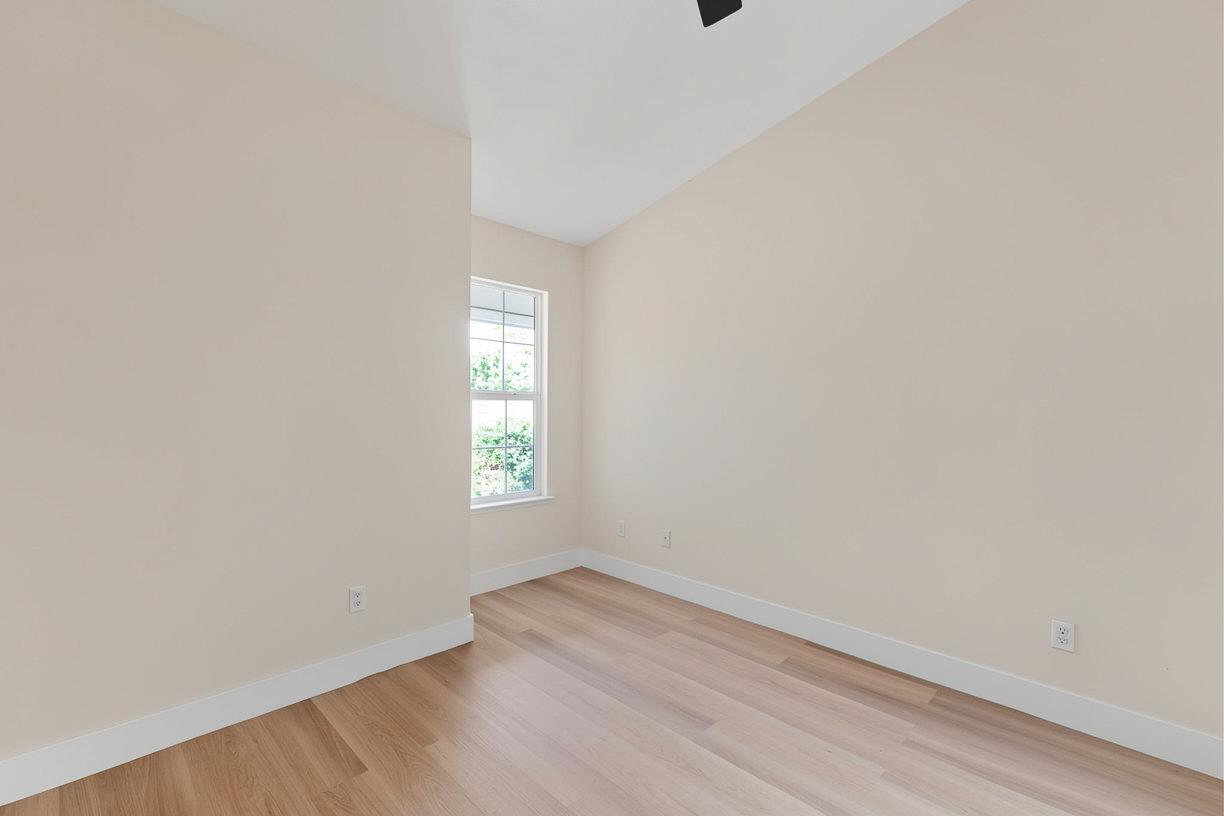 5456 Homewood Way, Riverbank, CA 95367