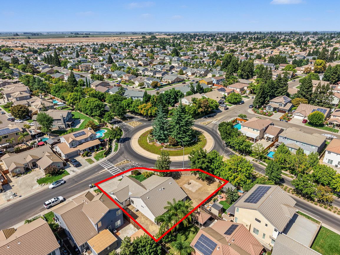 5456 Homewood Way, Riverbank, CA 95367