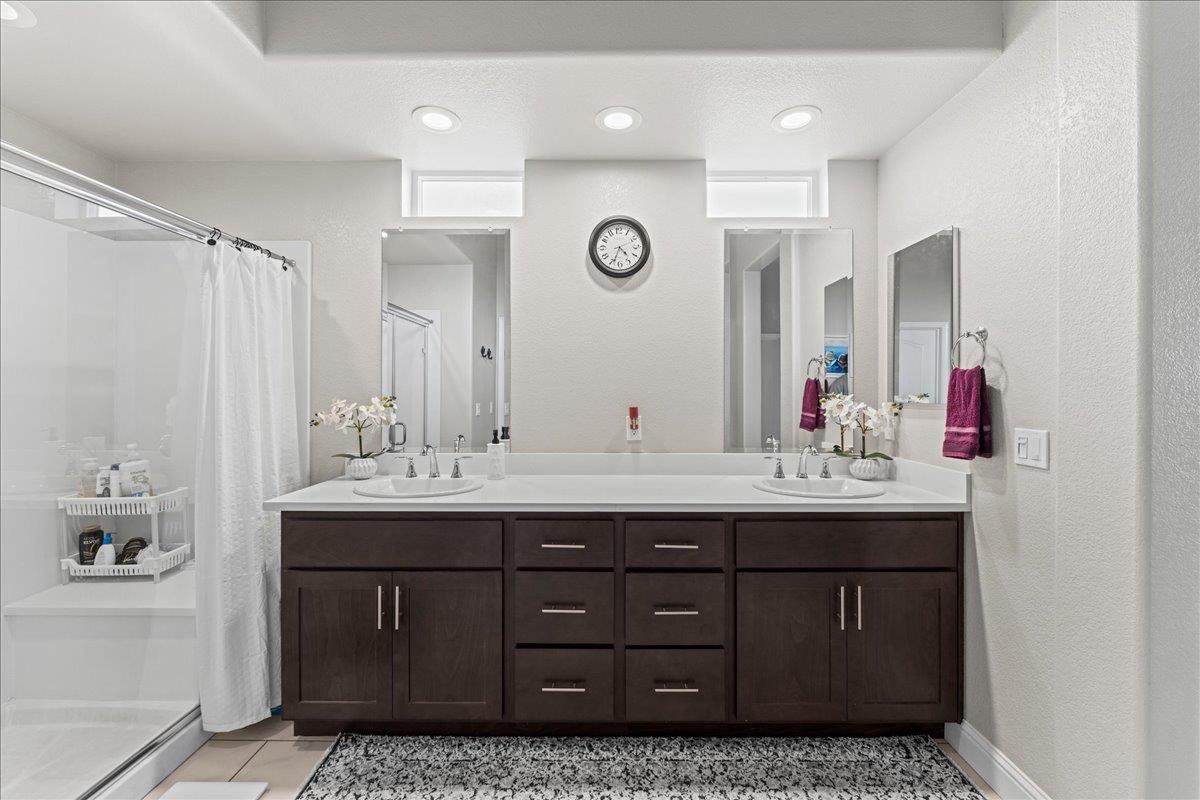 1409 Peach, Manteca, CA 95337