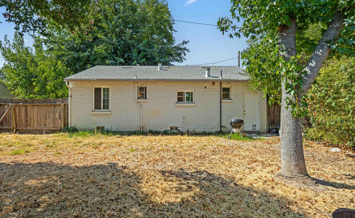 1121 El Vecino Ct, Modesto, CA 95350