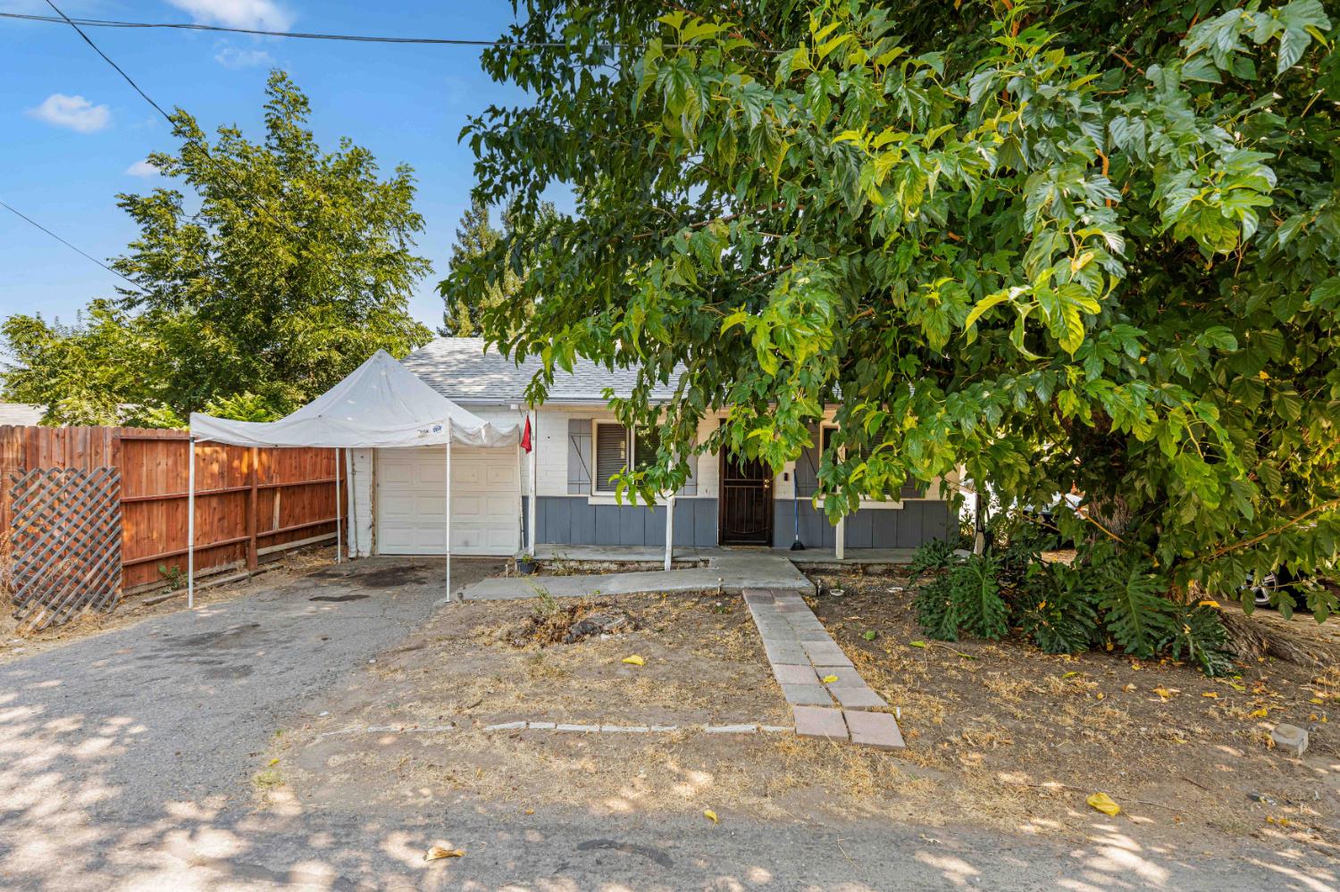 1121 El Vecino Ct, Modesto, CA 95350