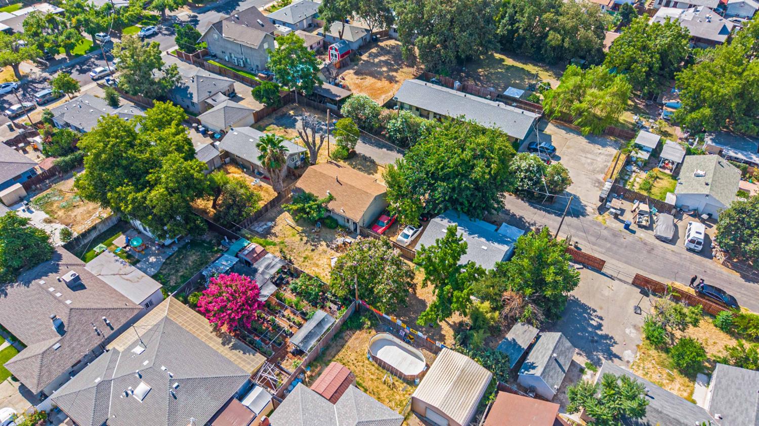 1121 El Vecino Ct, Modesto, CA 95350