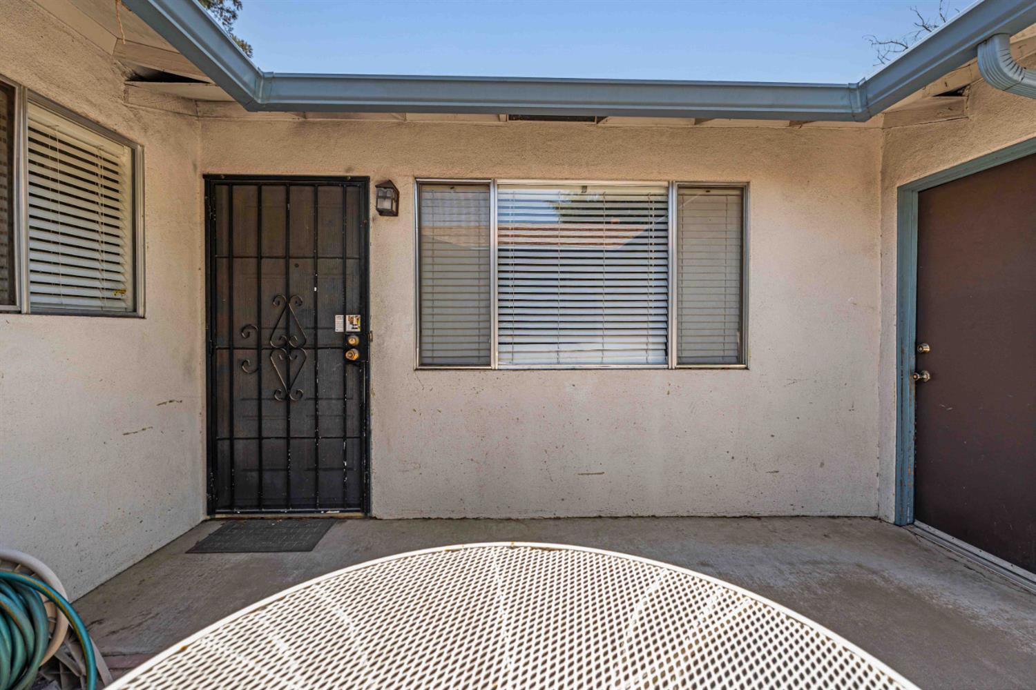 3720 Bridgeford Ln, Modesto, CA 95356