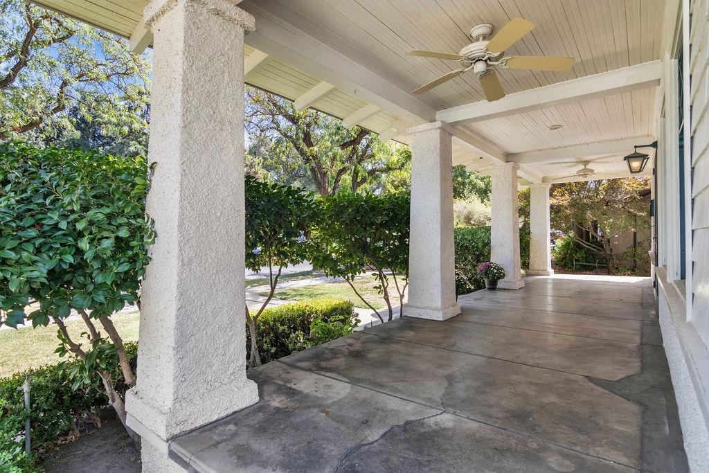 119 Park Ave, Modesto, CA 95354