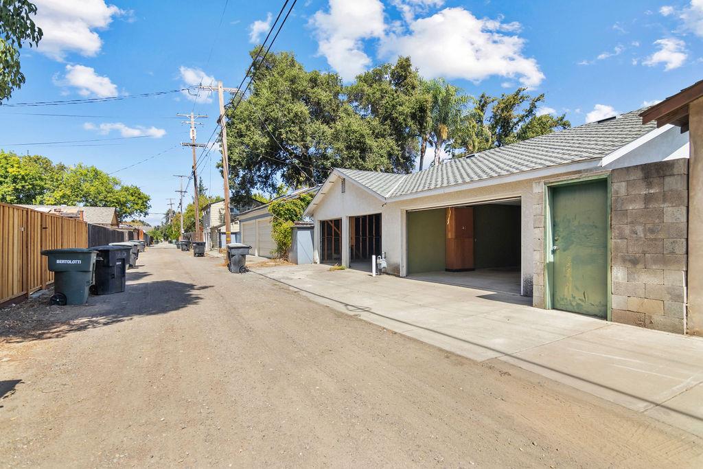 119 Park Ave, Modesto, CA 95354