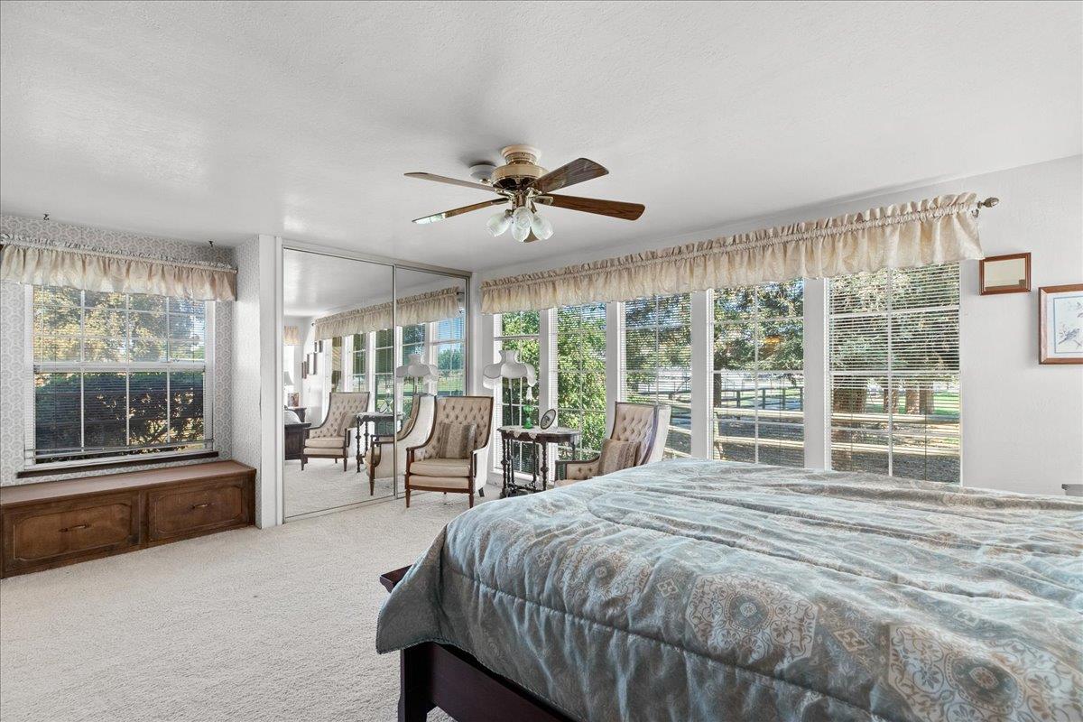 6837 Eleanor Rd, Oakdale, CA 95361
