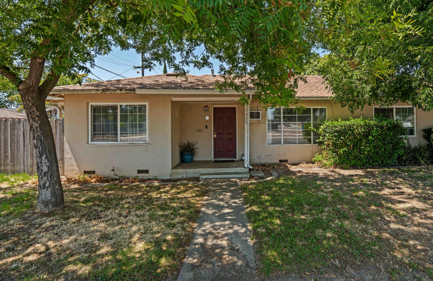 1335 Tully Rd, Modesto, CA 95350
