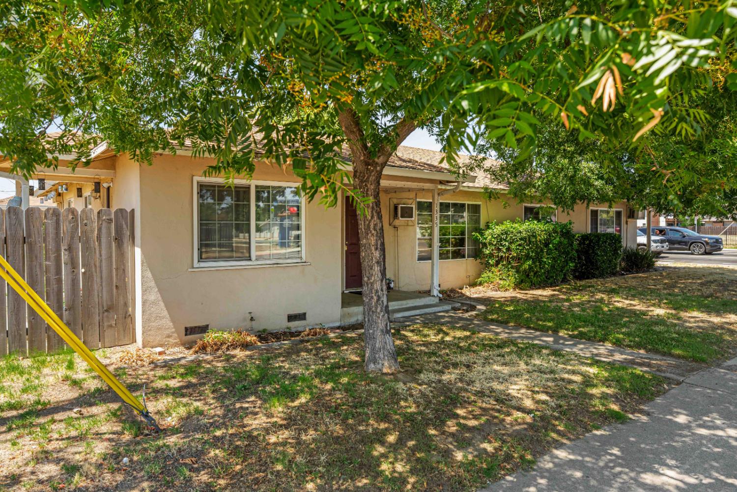 1335 Tully Rd, Modesto, CA 95350