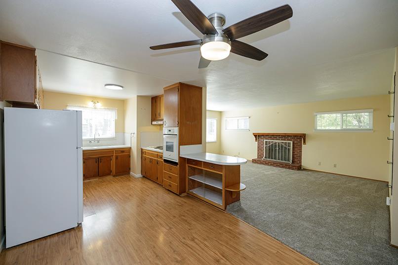 1937 Mulberry Way, Hughson, CA 95326
