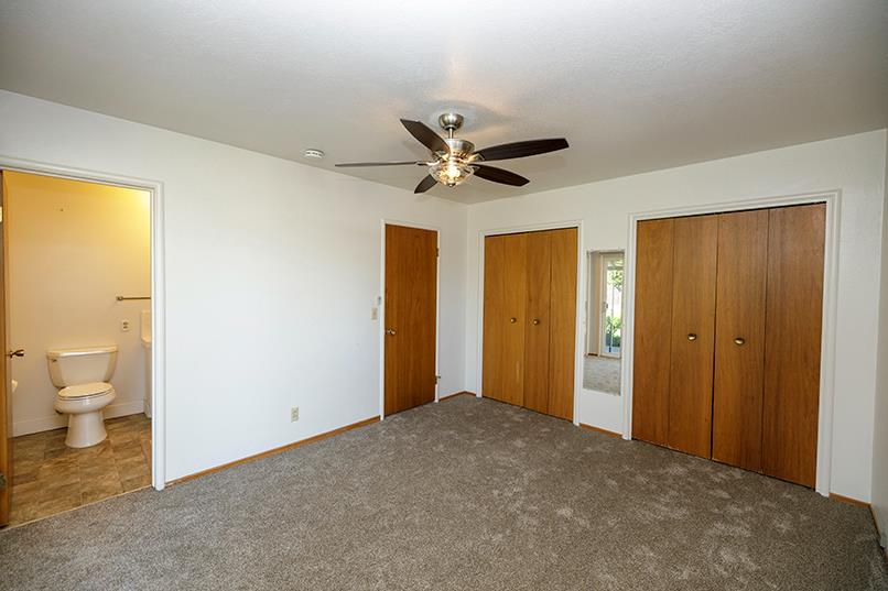 1937 Mulberry Way, Hughson, CA 95326