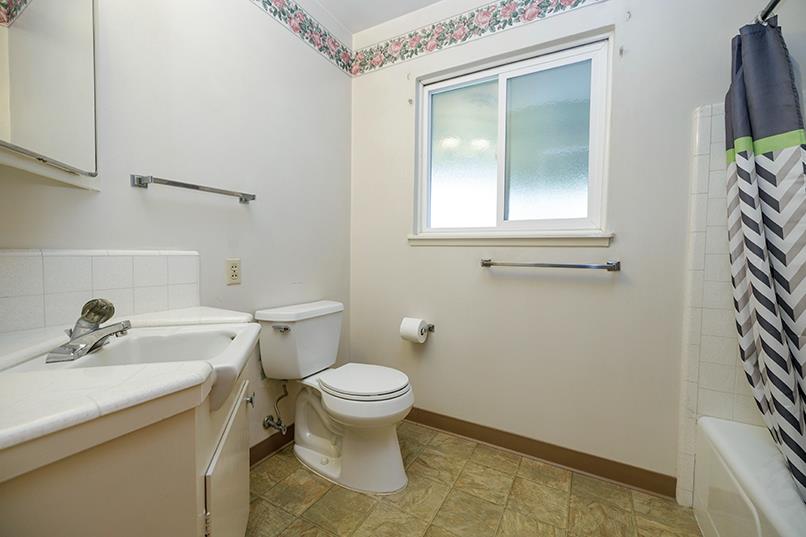 1937 Mulberry Way, Hughson, CA 95326