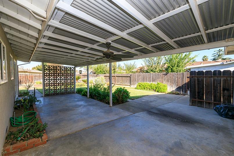 1937 Mulberry Way, Hughson, CA 95326