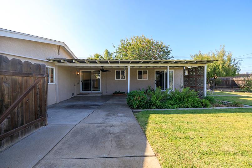 1937 Mulberry Way, Hughson, CA 95326