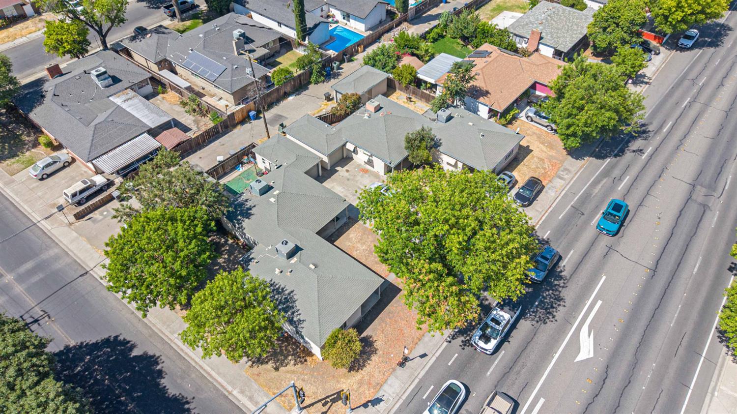 1502 W Orangeburg Ave, Modesto, CA 95350