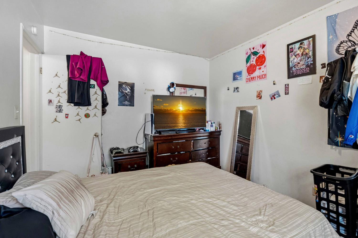 1502 W Orangeburg Ave, Modesto, CA 95350
