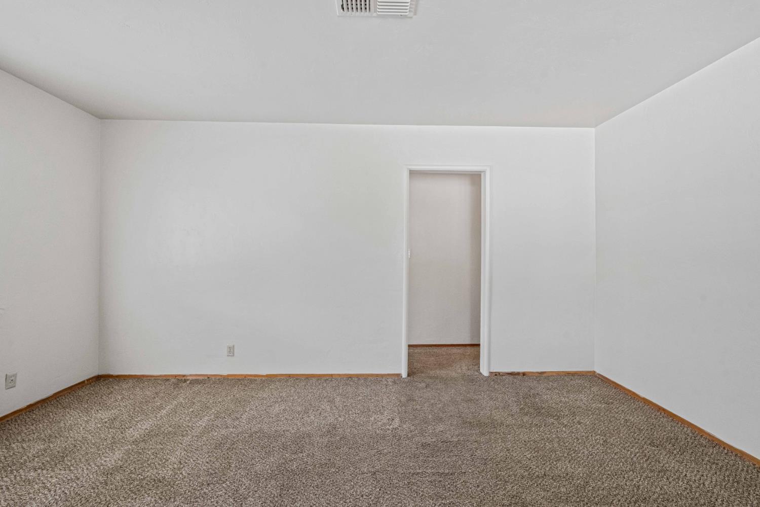 1506 W Orangeburg Ave, Modesto, CA 95350