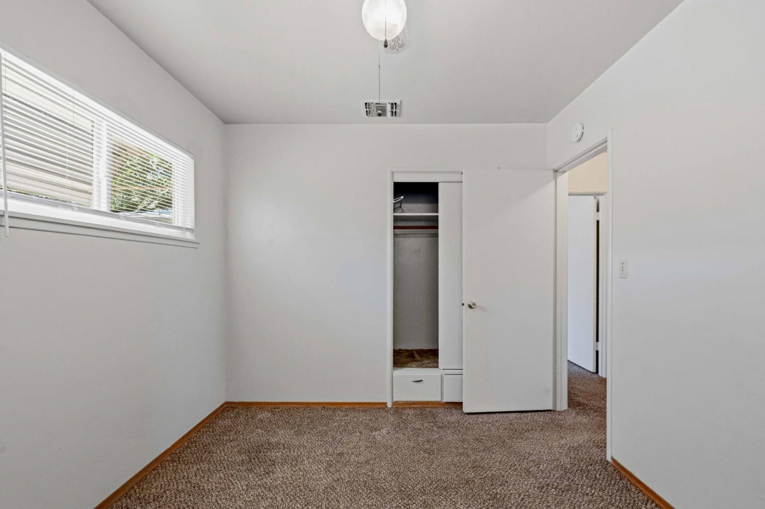 1506 W Orangeburg Ave, Modesto, CA 95350