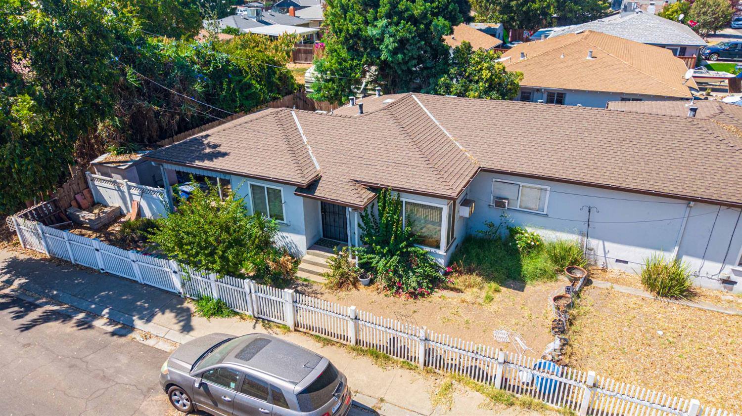 961 El Terino Ave, Modesto, CA 95350