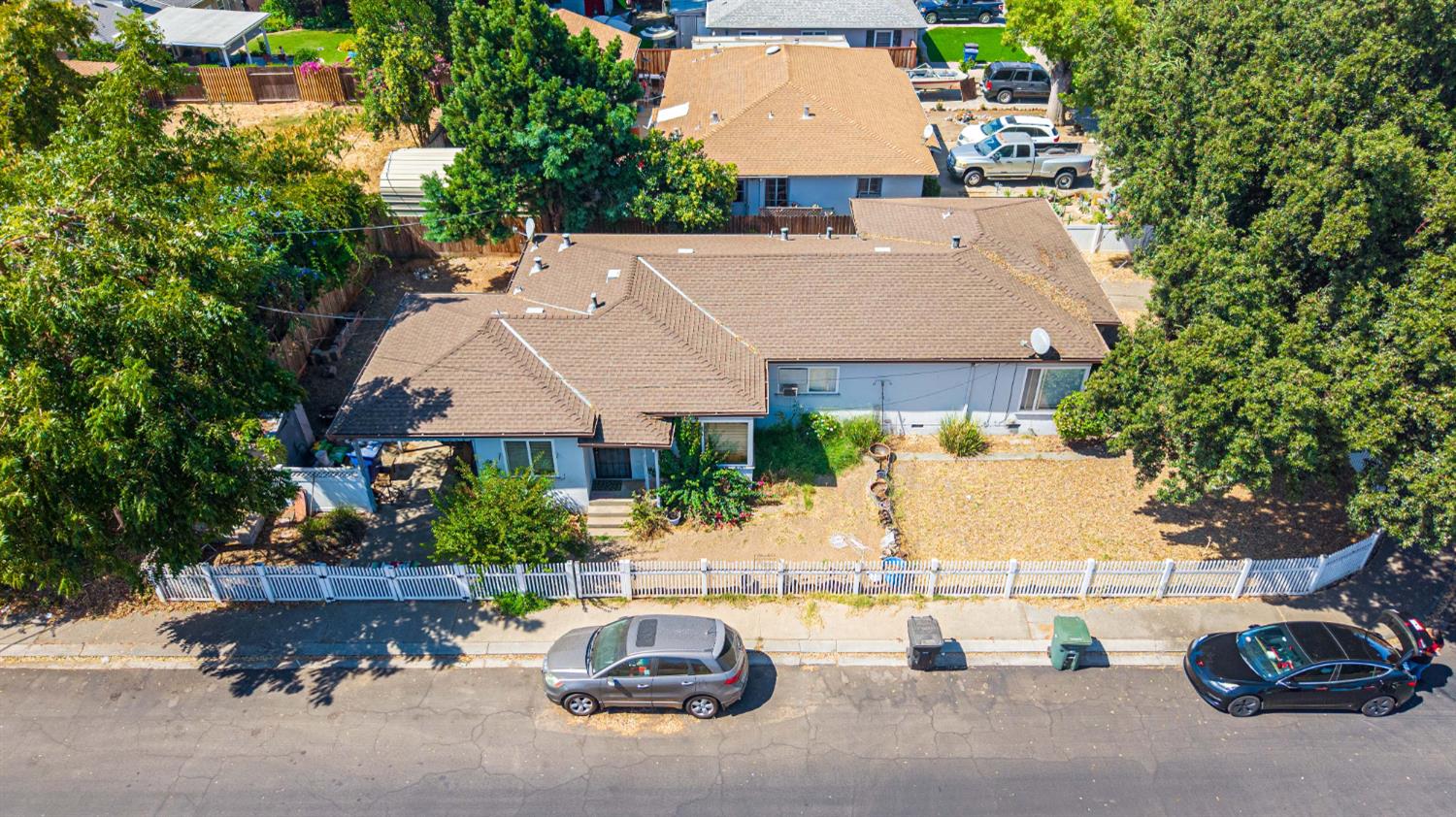 961 El Terino Ave, Modesto, CA 95350