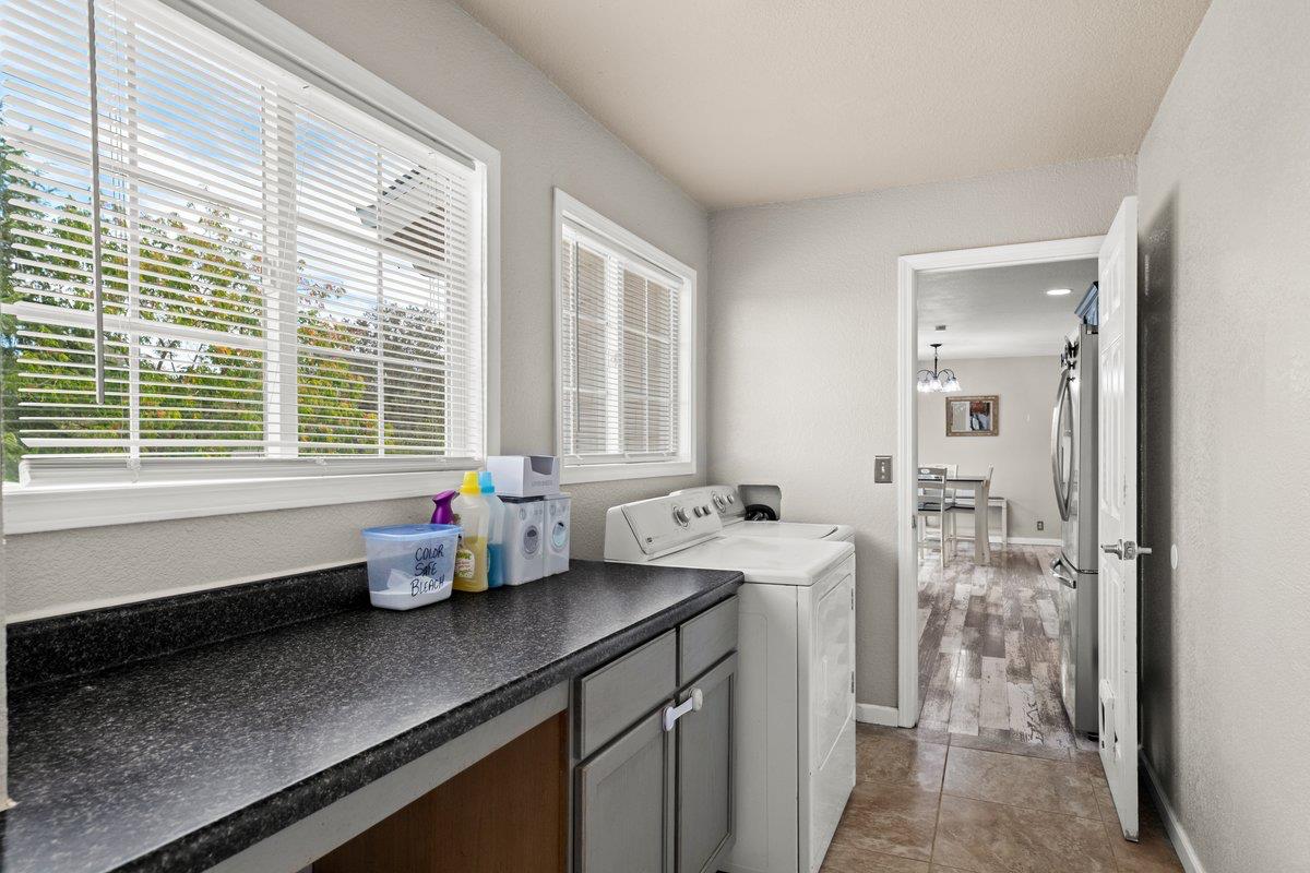 2422 Cheyenne Rd, Copperopolis, CA 95228