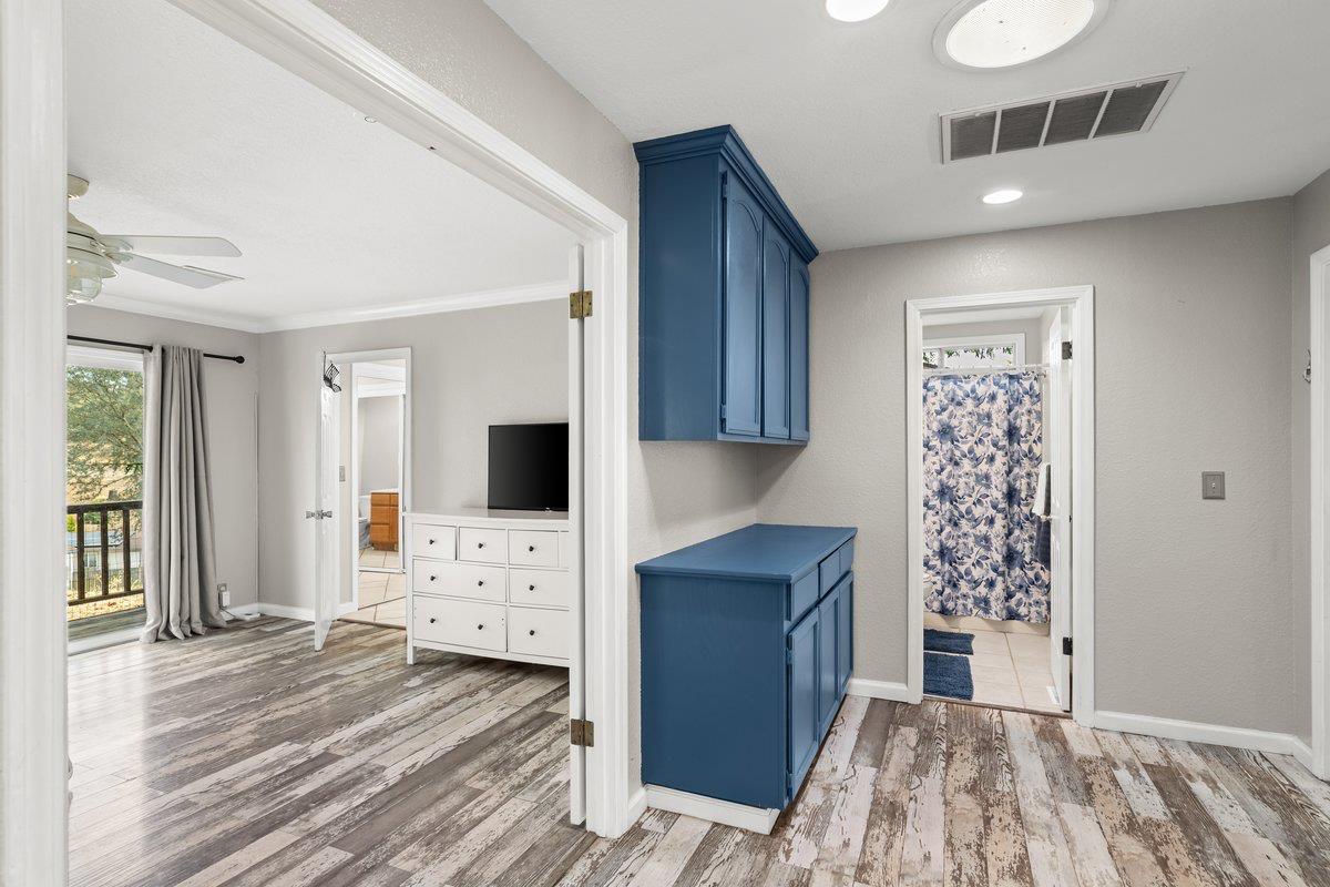 2422 Cheyenne Rd, Copperopolis, CA 95228