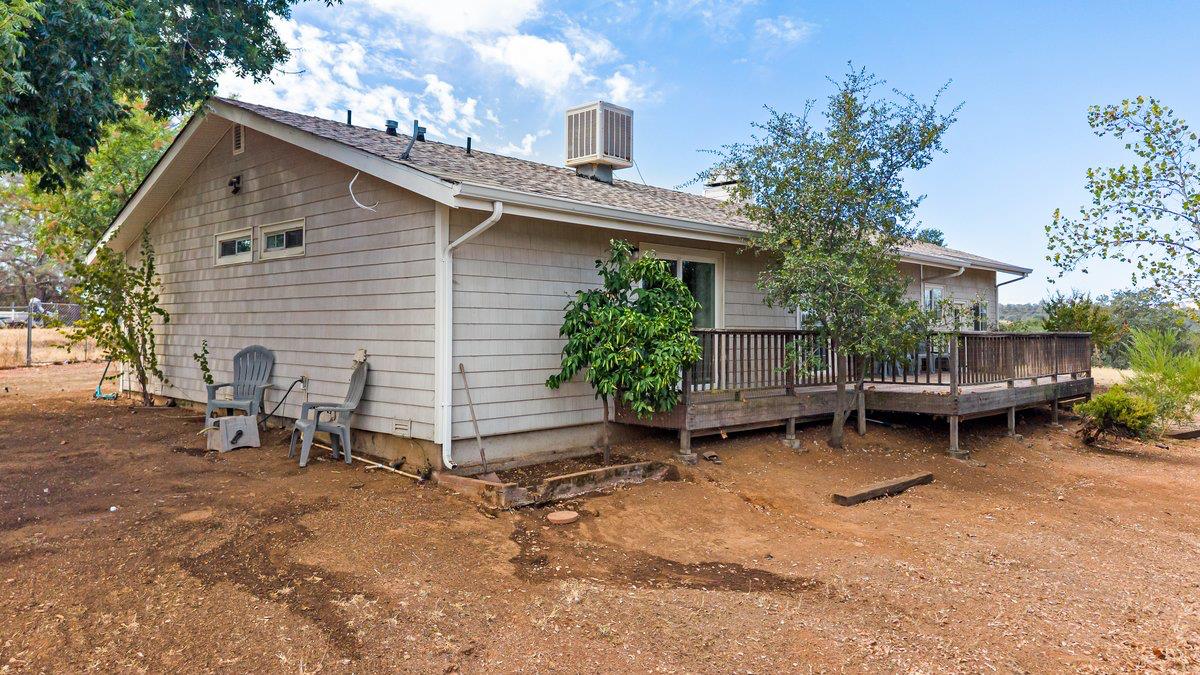 2422 Cheyenne Rd, Copperopolis, CA 95228