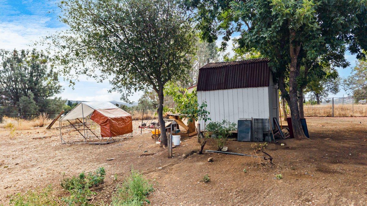 2422 Cheyenne Rd, Copperopolis, CA 95228