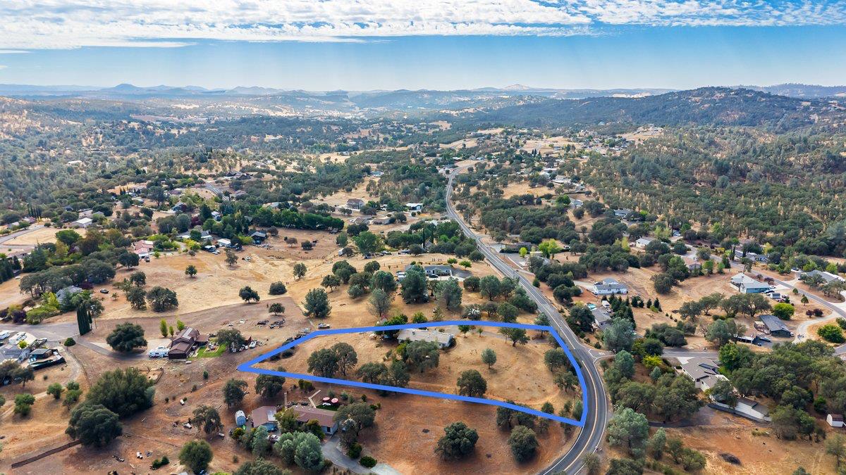 2422 Cheyenne Rd, Copperopolis, CA 95228