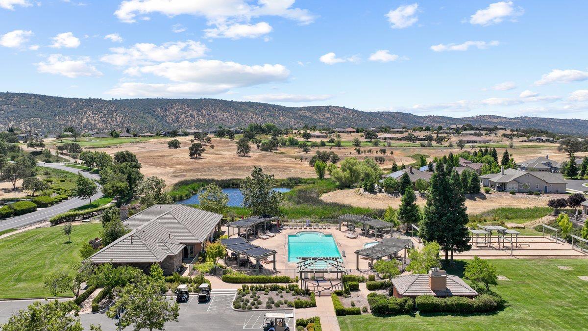 2422 Cheyenne Rd, Copperopolis, CA 95228