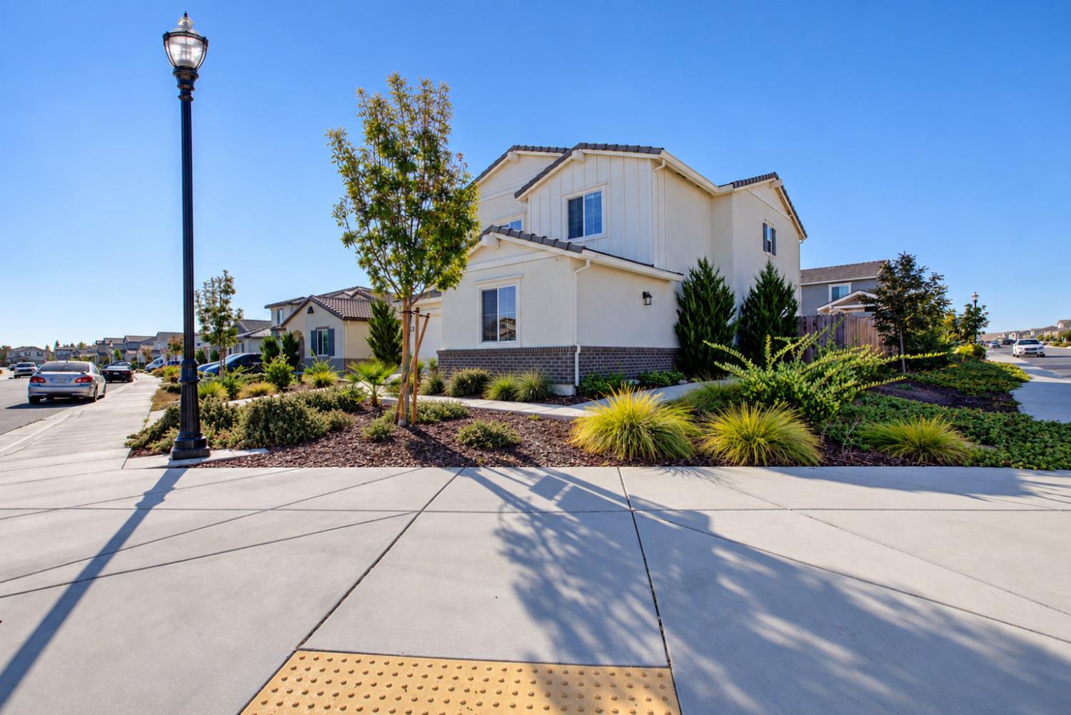 2220 Blossom Ranch Rd, Patterson, CA 95363